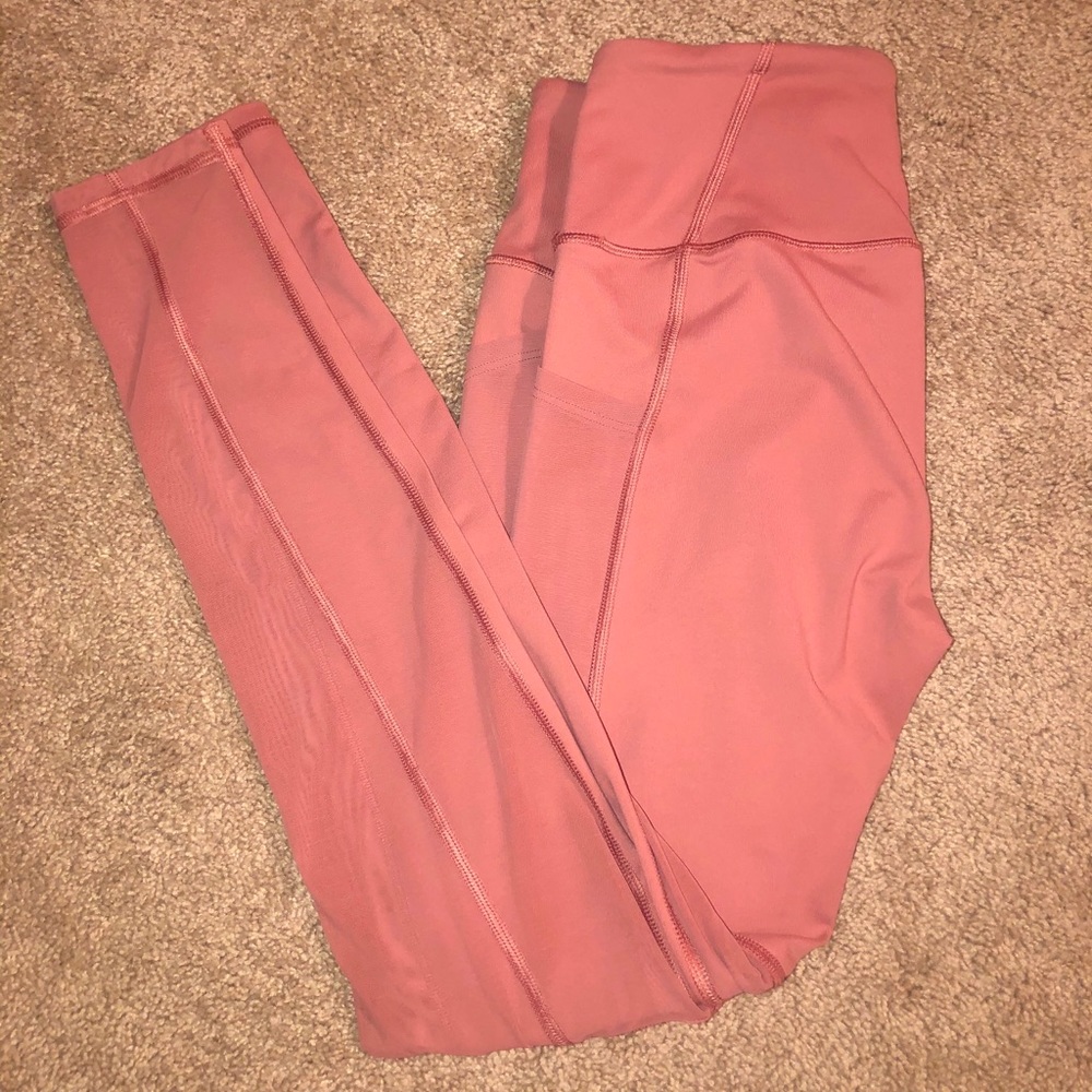 Victoria’s Secret Knockout Leggings